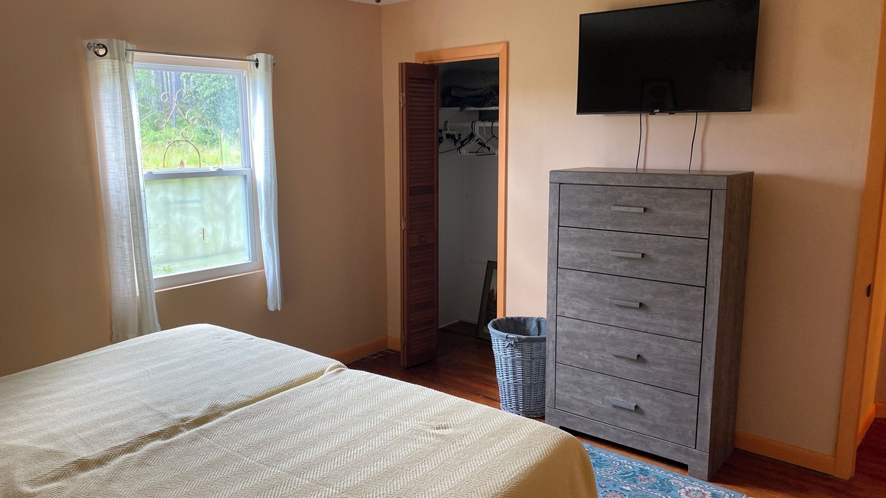 Photo of Bedroom in Carrabelle