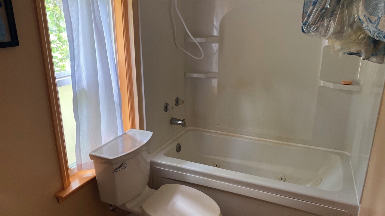 Photo of Bathroom in Carrabelle