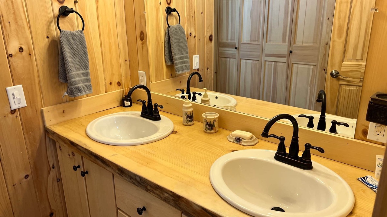 Photo of Bathroom in Carrabassett Valley