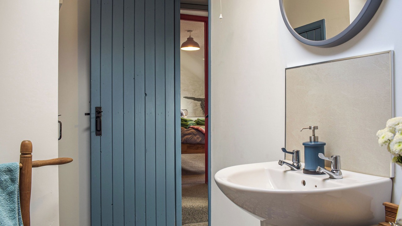 Photo of Bathroom in Caersws