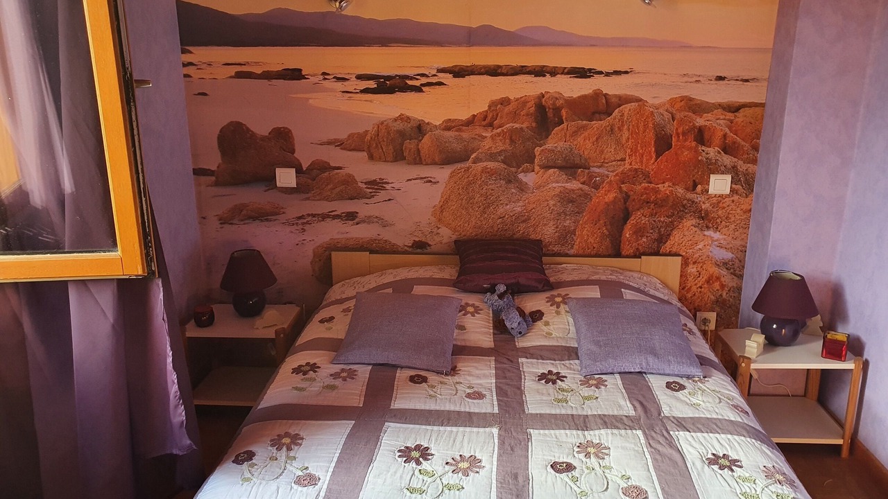 Photo of Bedroom in Carla-de-Roquefort