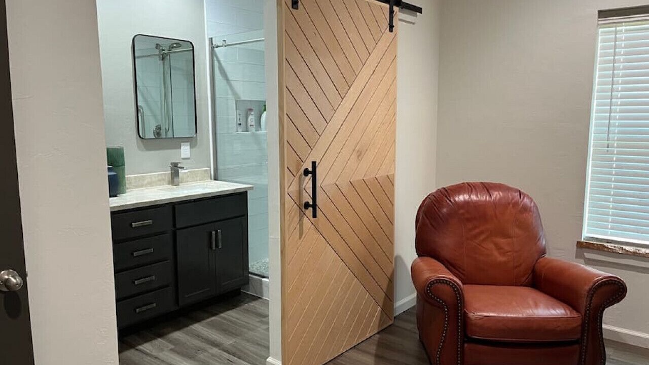 Photo of Bathroom in Garvin County