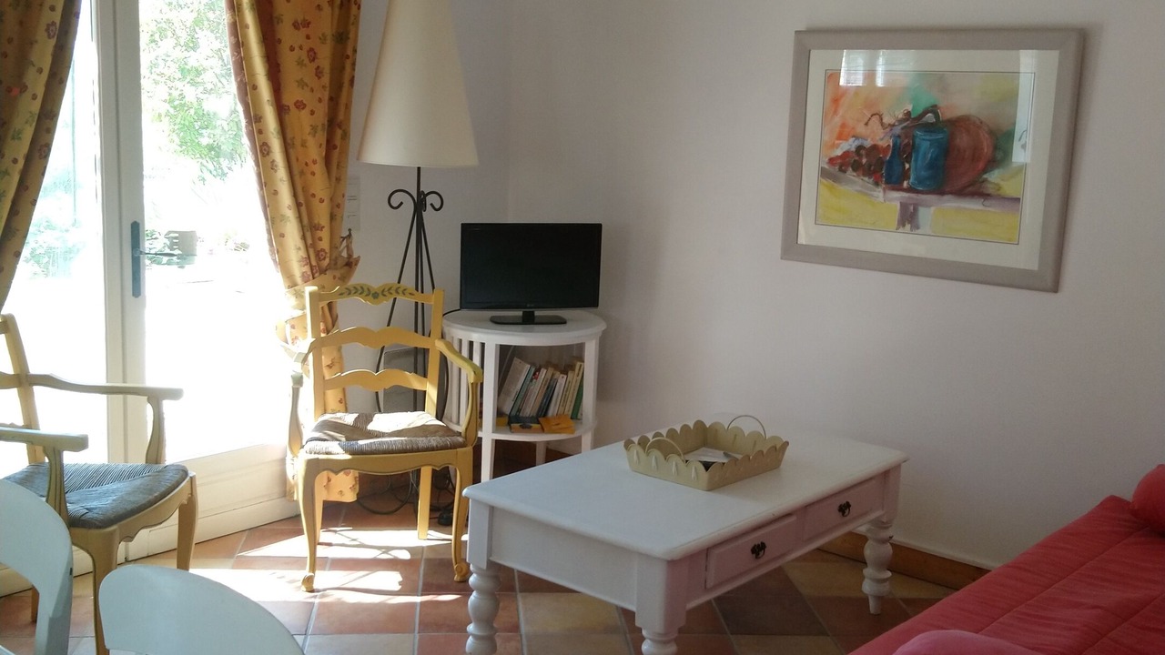 Photo of Livingroom in Reauville