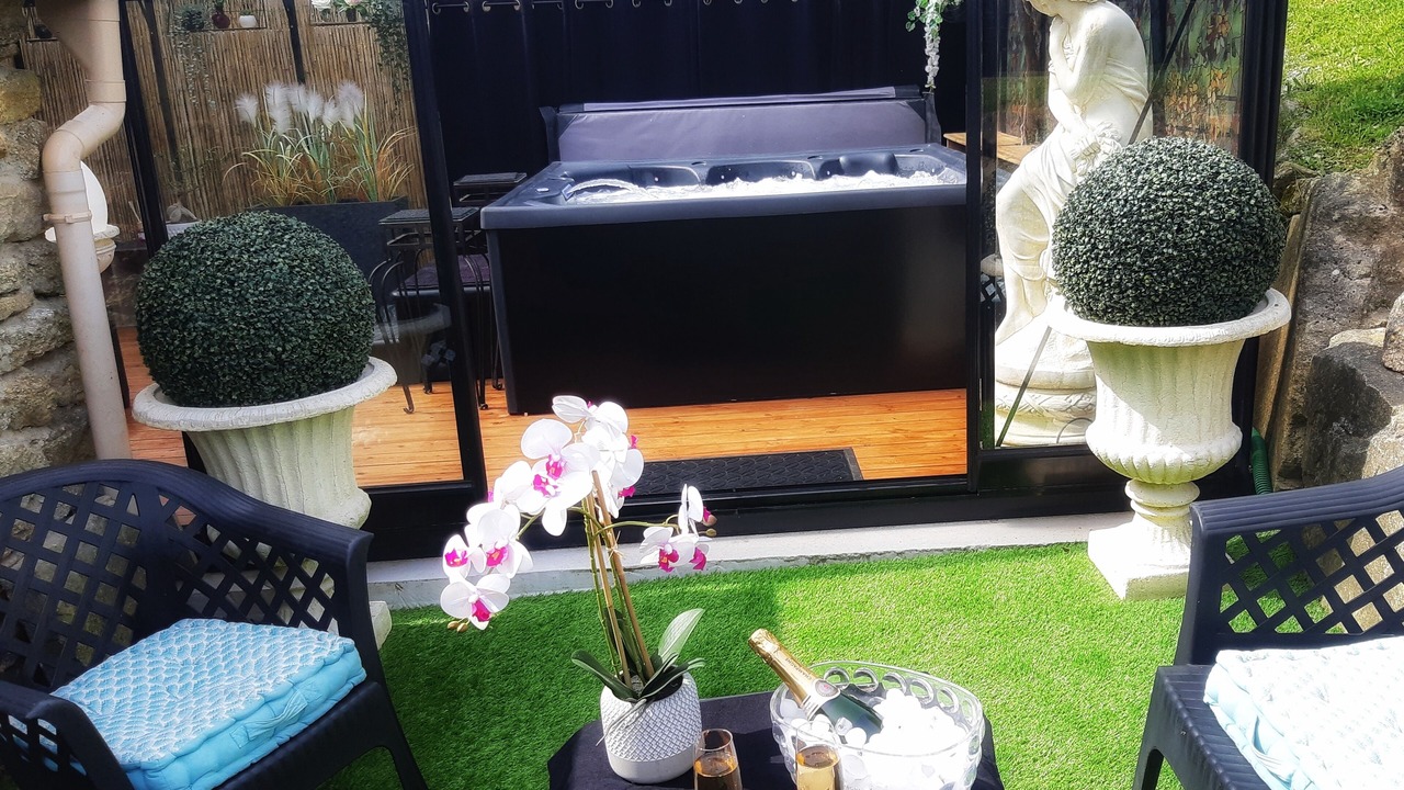 Photo of Patio Balcony in Trevron