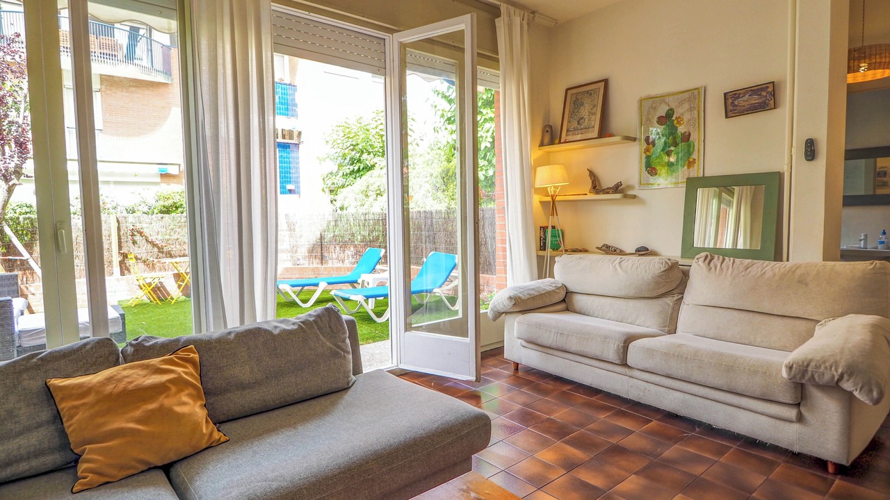 Photo of Livingroom in Passeig Maritim