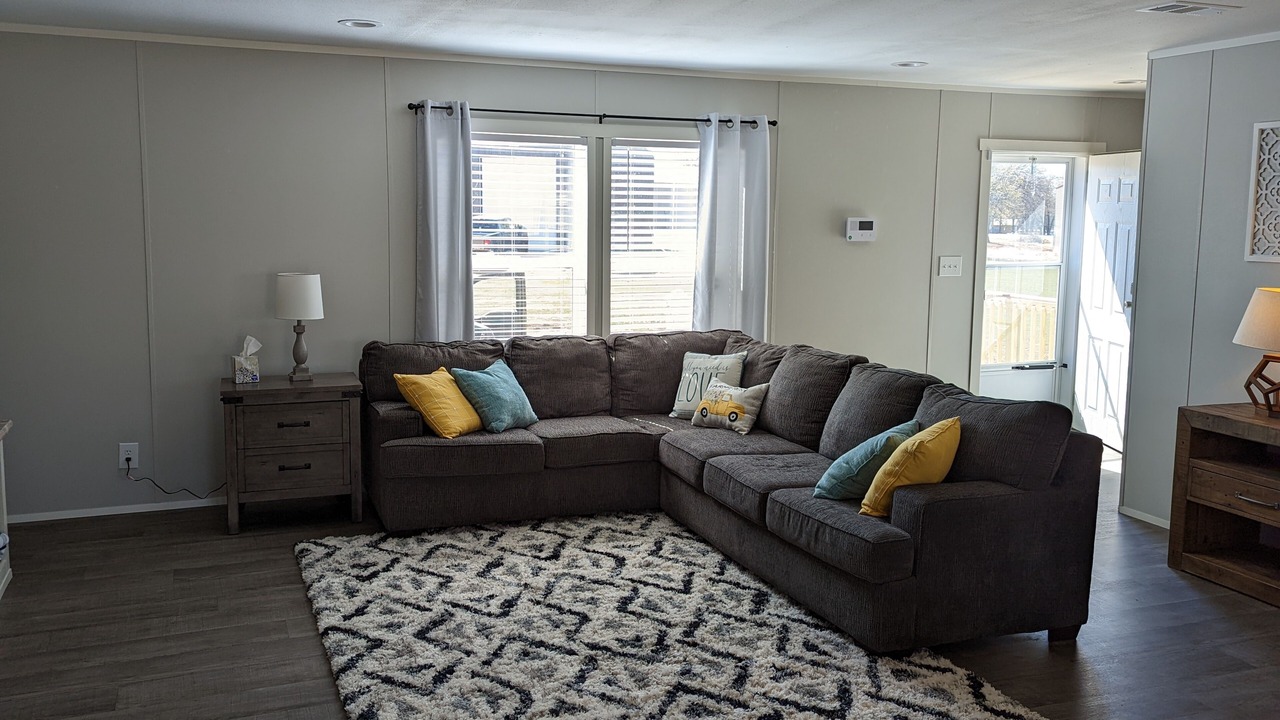Photo of Livingroom in Kingston