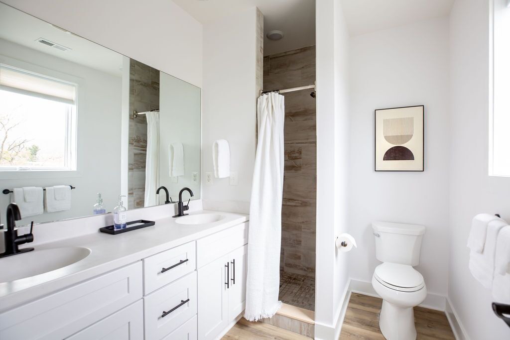 Photo of Bathroom in Batesville