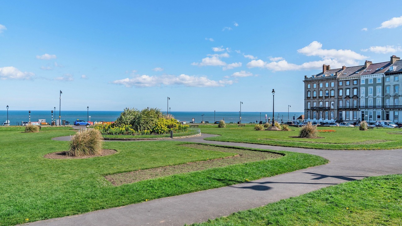 Photo of Others in West Cliff