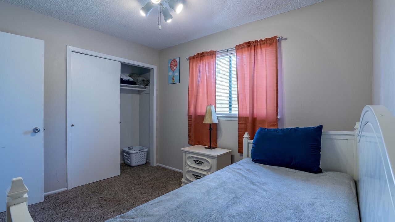 Photo of Bedroom in Great Northwest