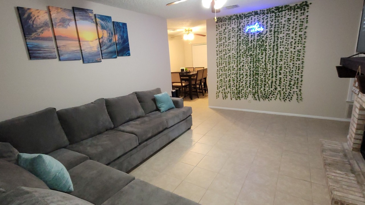 Photo of Livingroom in Great Northwest