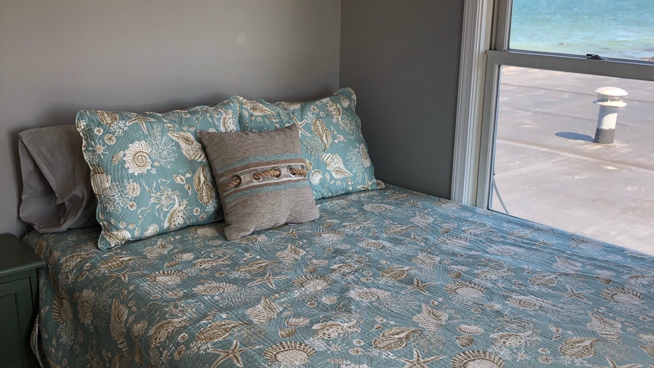 Photo of Bedroom in Scituate