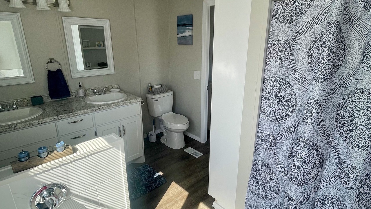Photo of Bathroom in Mead