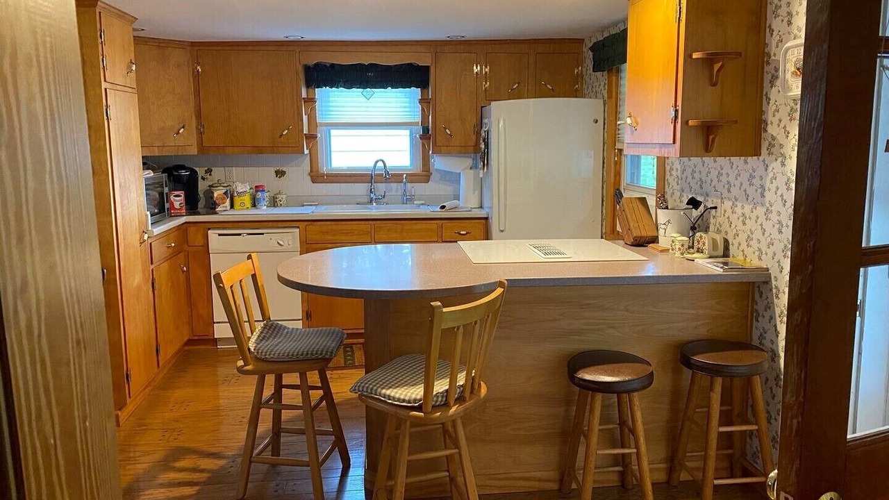 Photo of Kitchen in Edinburg