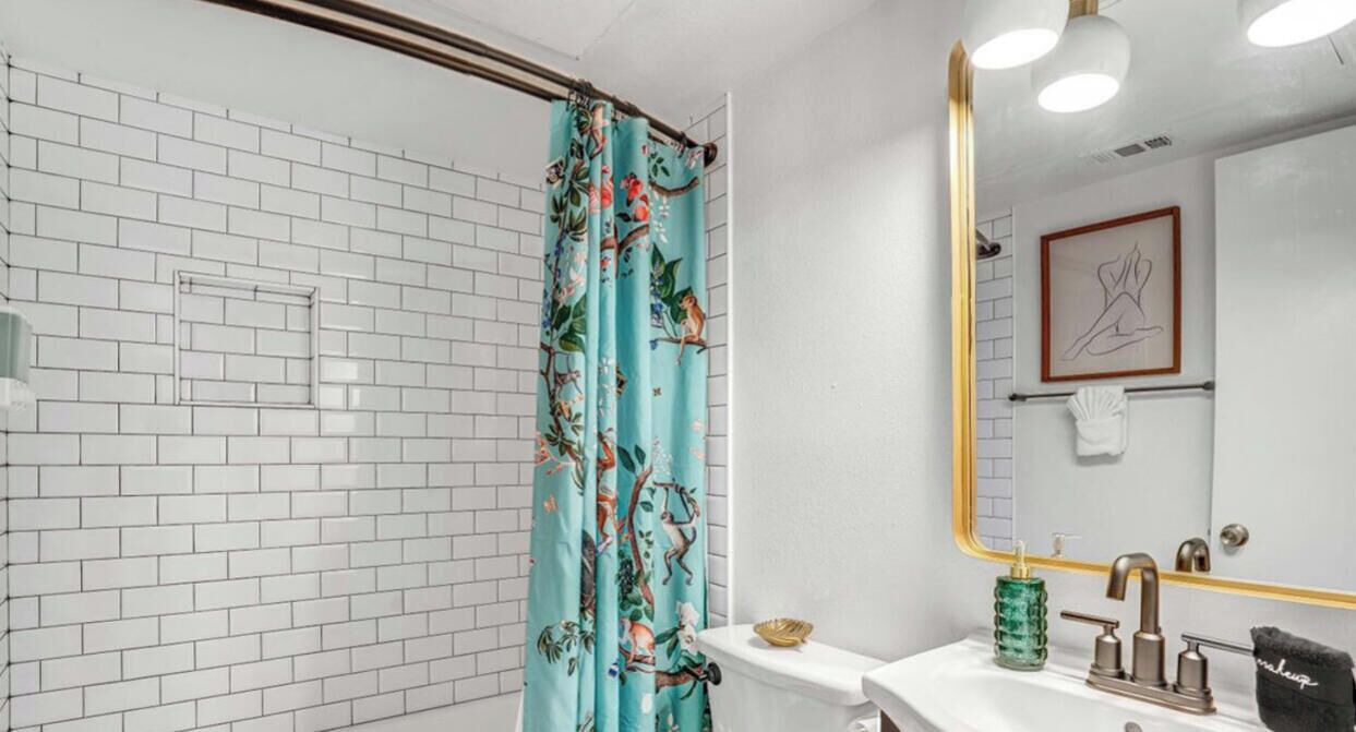 Photo of Bathroom in East Riverside - Oltorf