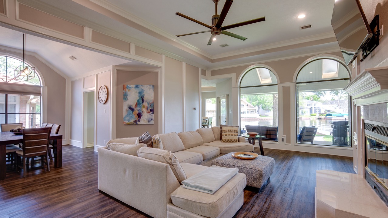 Photo of Livingroom in Walden on Lake Conroe