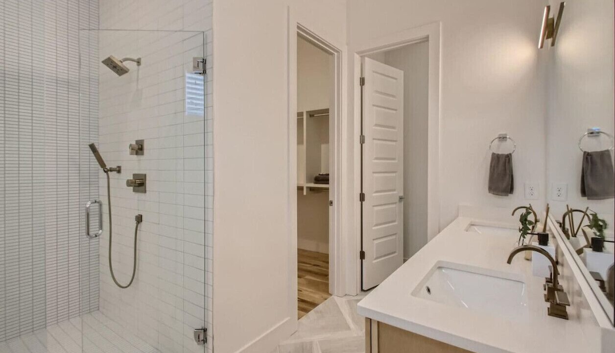 Photo of Bathroom in Berry Hill