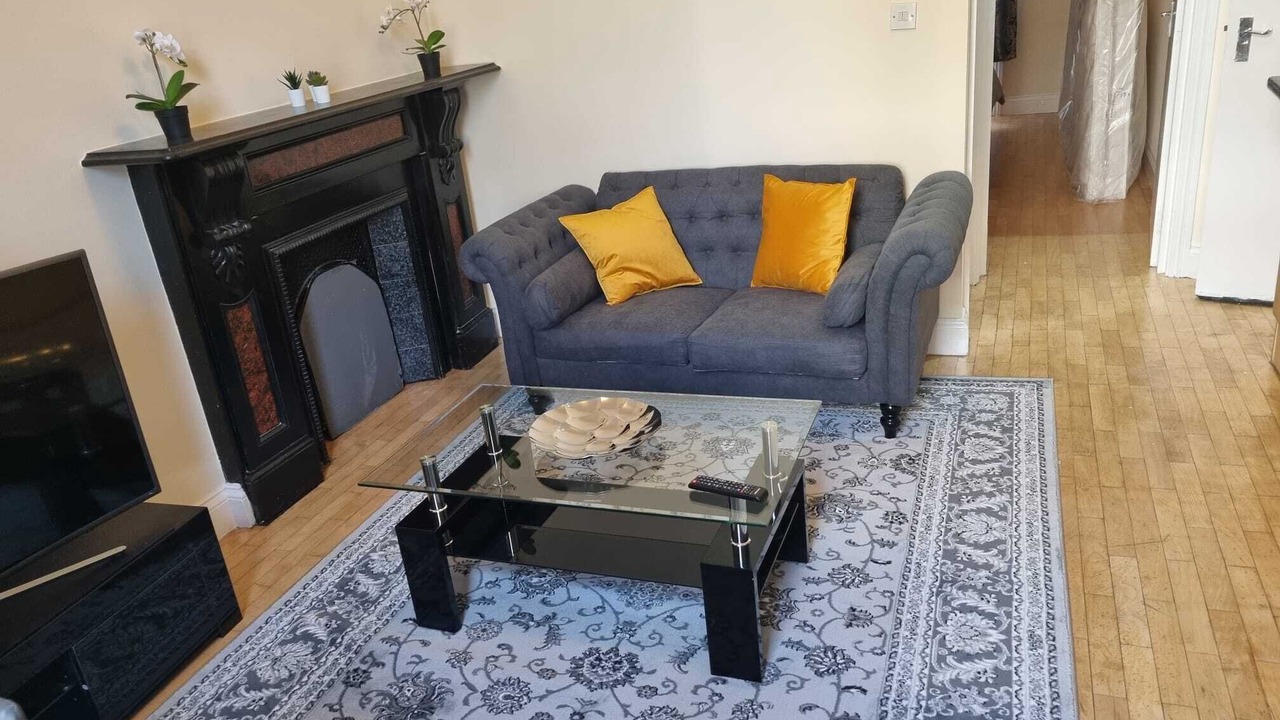 Photo of Livingroom in West Kensington