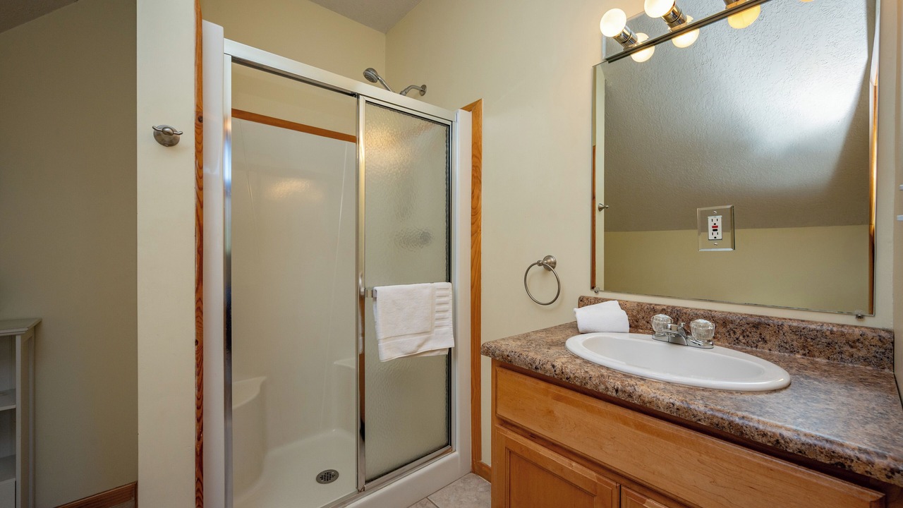 Photo of Bathroom in Paradise Point