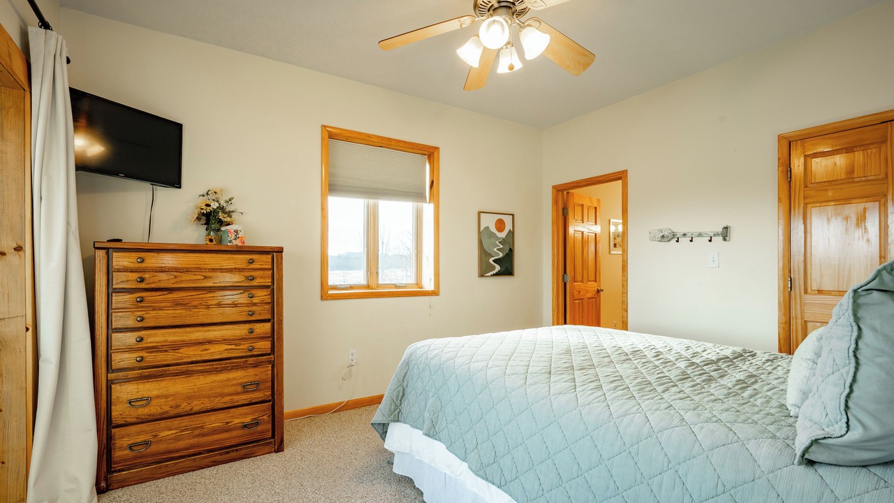 Photo of Bedroom in Paradise Point