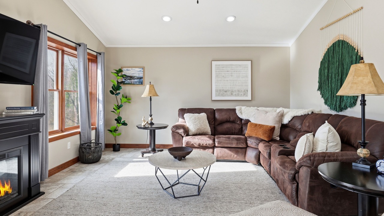 Photo of Livingroom in Watkins Glen