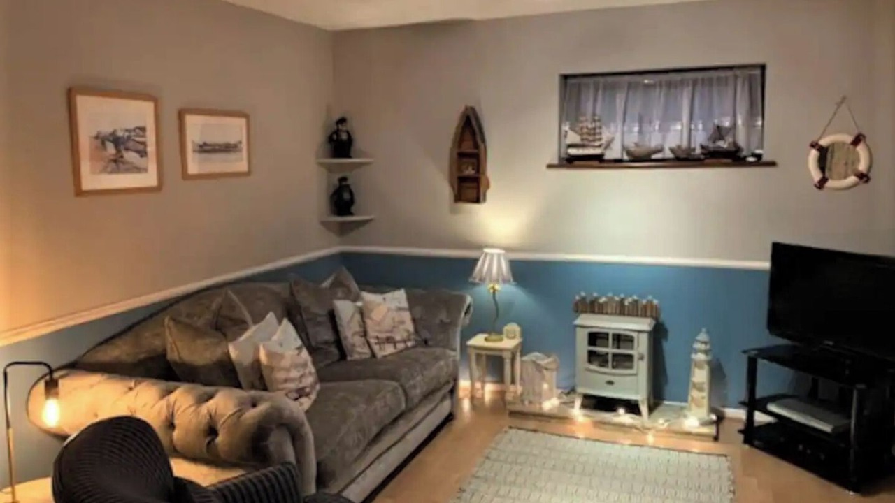 Photo of Livingroom in St Margaret's at Cliffe