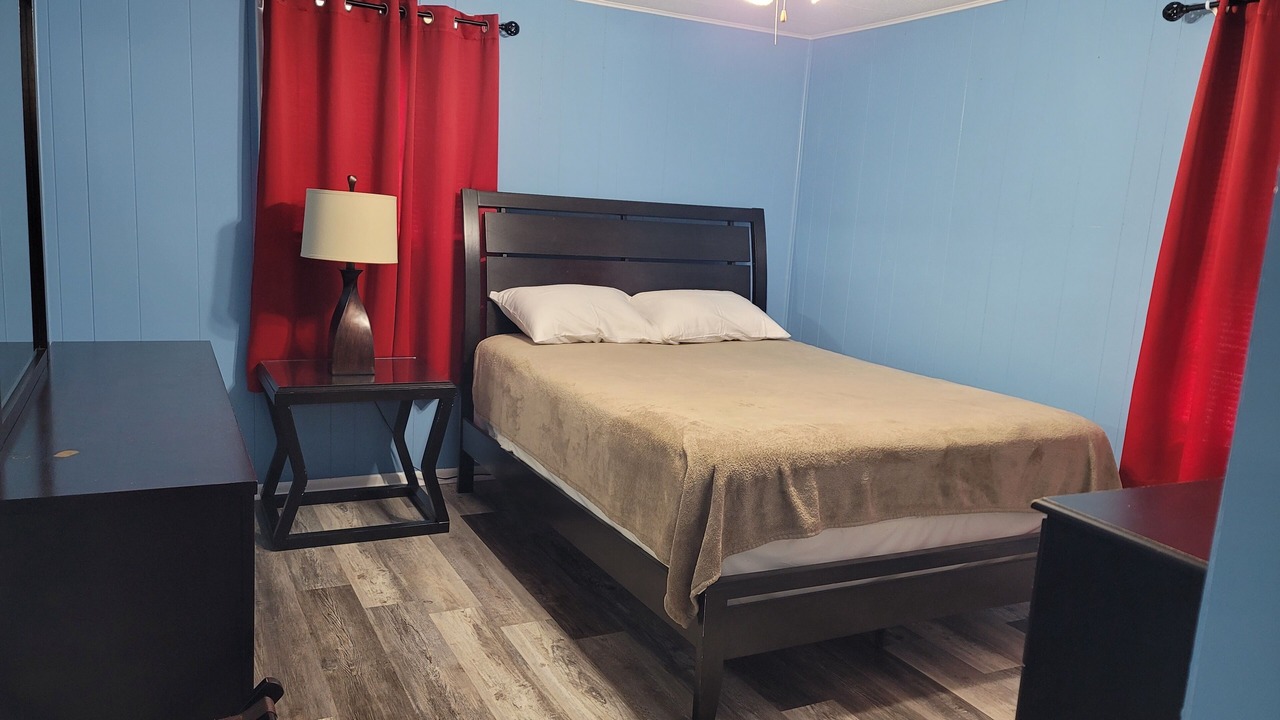 Photo of Bedroom in Covington