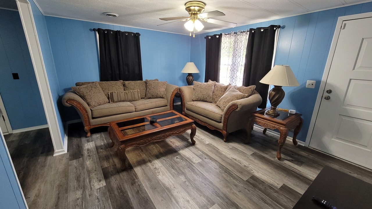 Photo of Livingroom in Covington