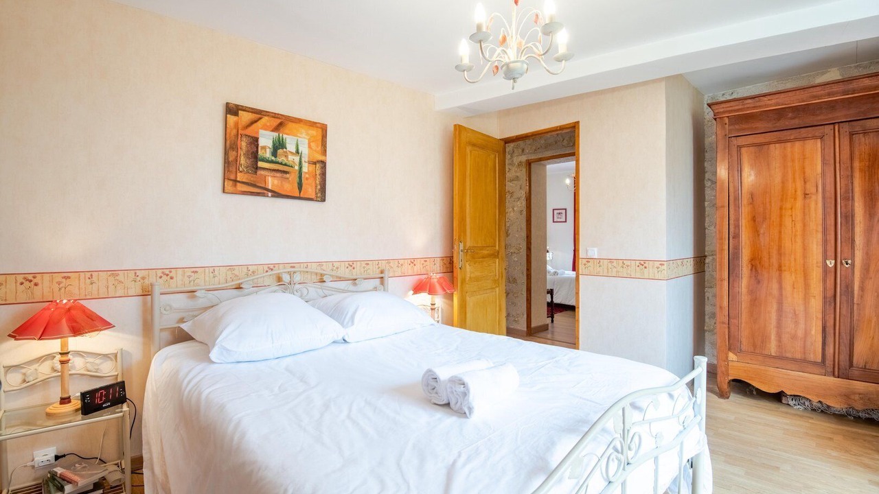 Photo of Bedroom in La Croix-en-Touraine