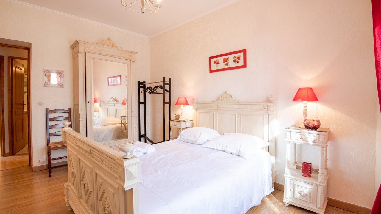 Photo of Bedroom in La Croix-en-Touraine