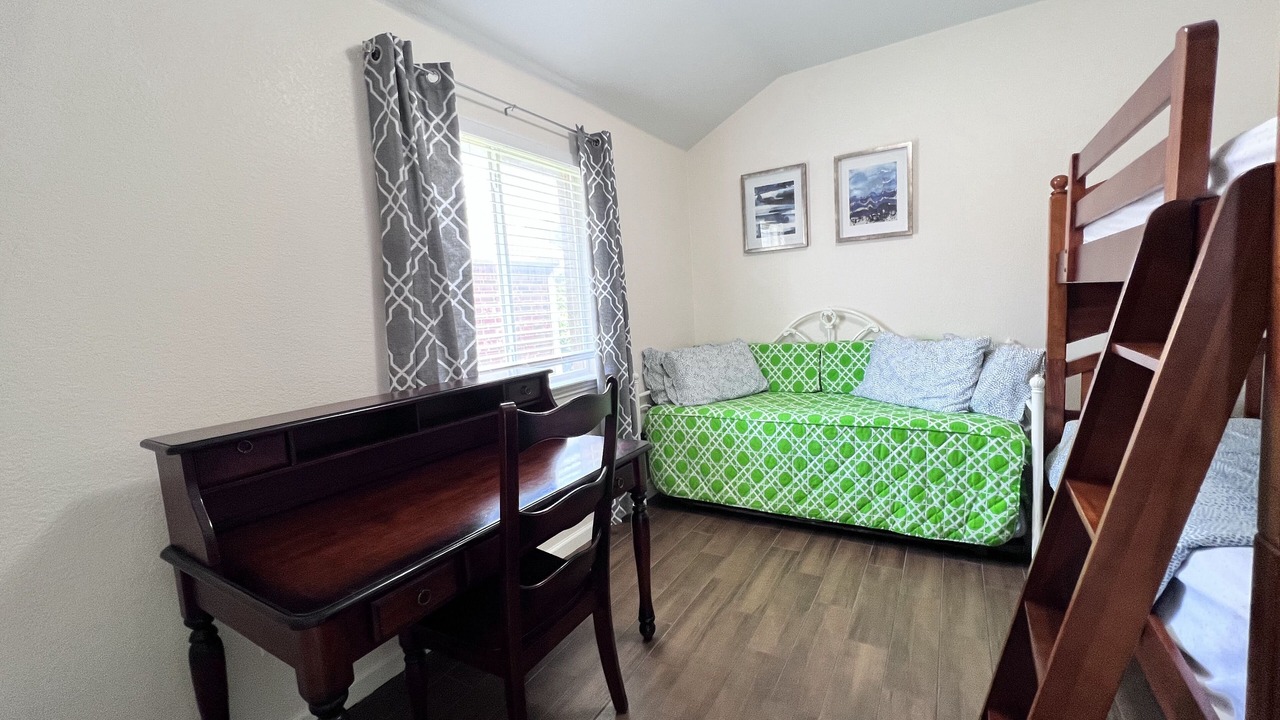 Photo of Bedroom in Corinth