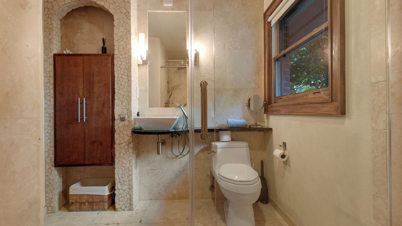 Photo of Bathroom in Atlanta