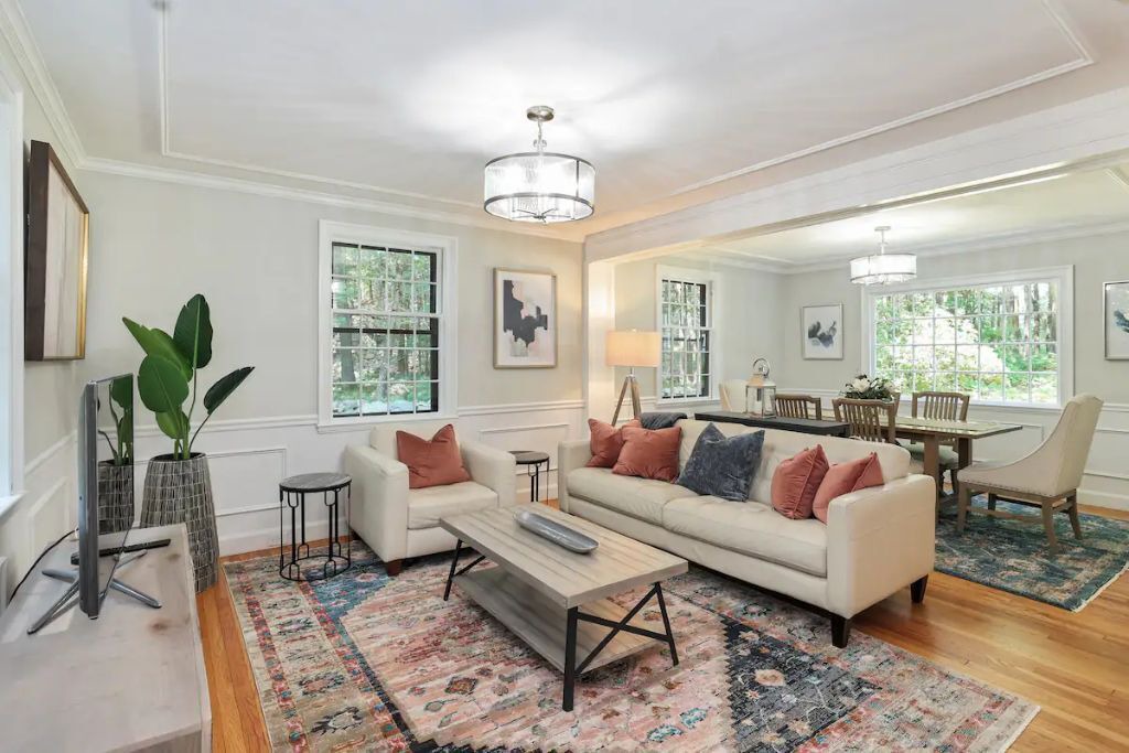 Photo of Livingroom in Dedham