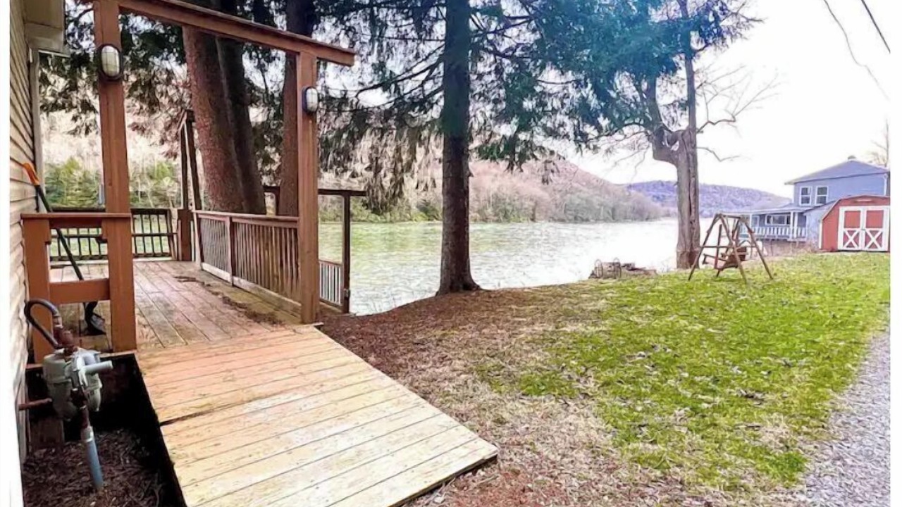 Photo of Patio Balcony in Kennerdell
