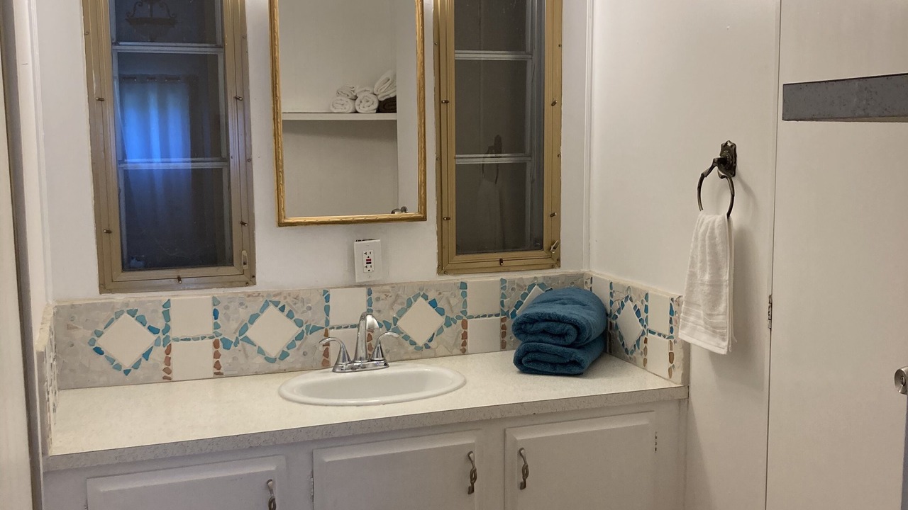 Photo of Bathroom in Clatskanie