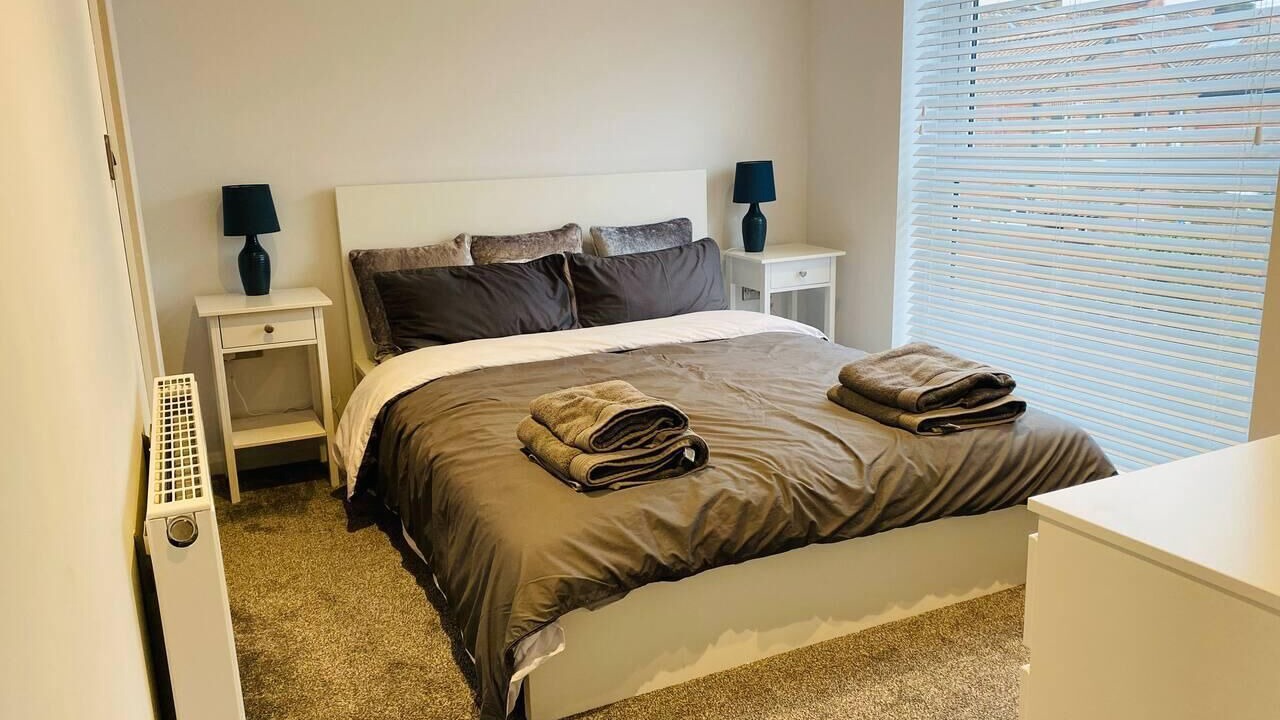 Photo of Others in Eaton