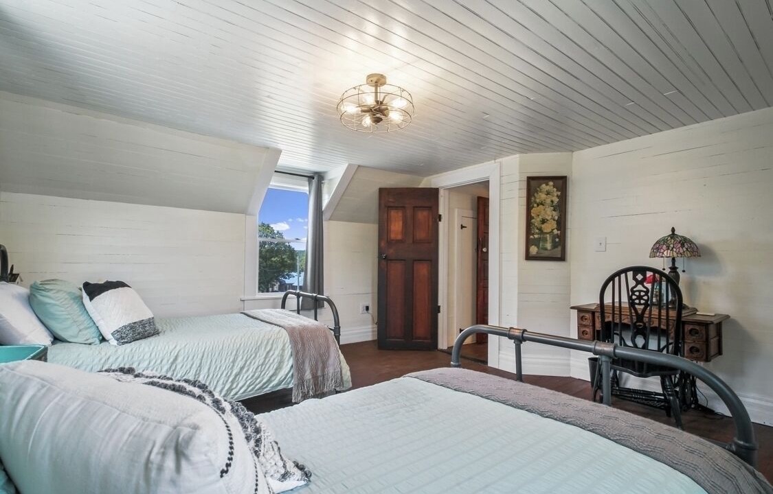Photo of Bedroom in Birch Tree