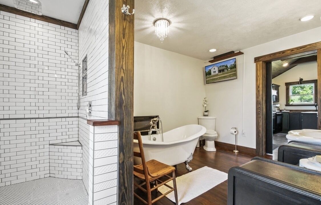 Photo of Bathroom in Birch Tree