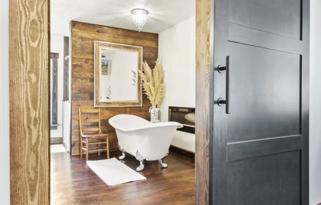 Photo of Bathroom in Birch Tree