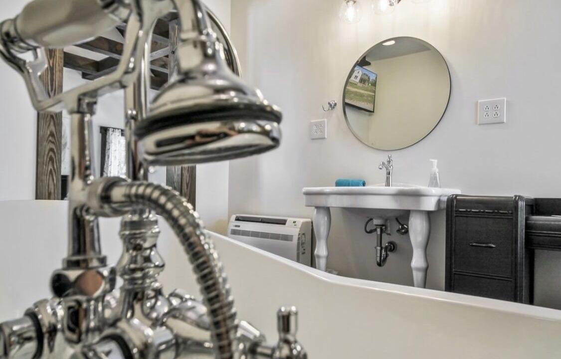 Photo of Bathroom in Birch Tree