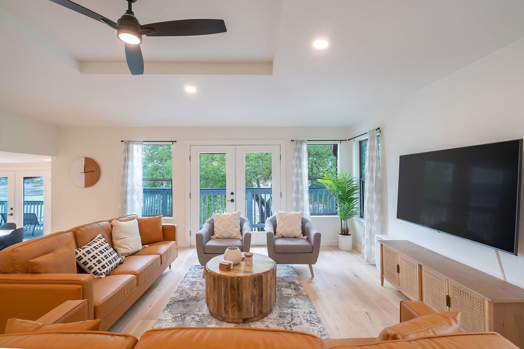 Photo of Outdoor in Lakehills