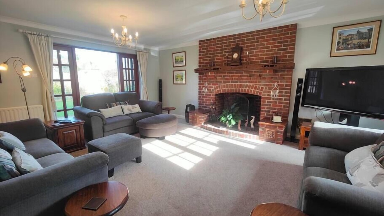 Photo of Livingroom in Twyford