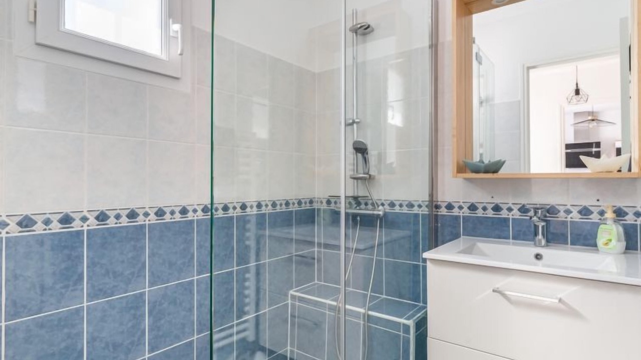 Photo of Bathroom in Damgan