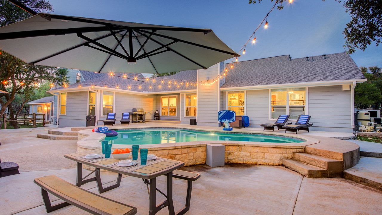 Photo of Outdoor in Henly