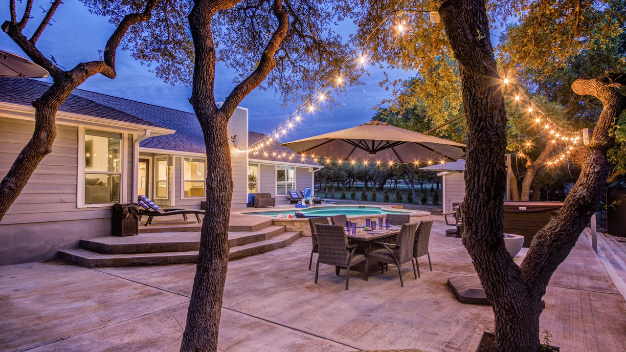 Photo of Outdoor in Henly