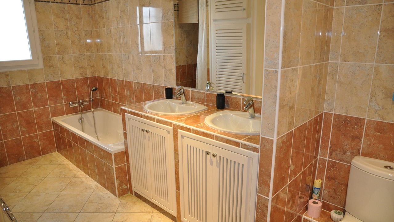 Photo of Bathroom in Aigues-Mortes