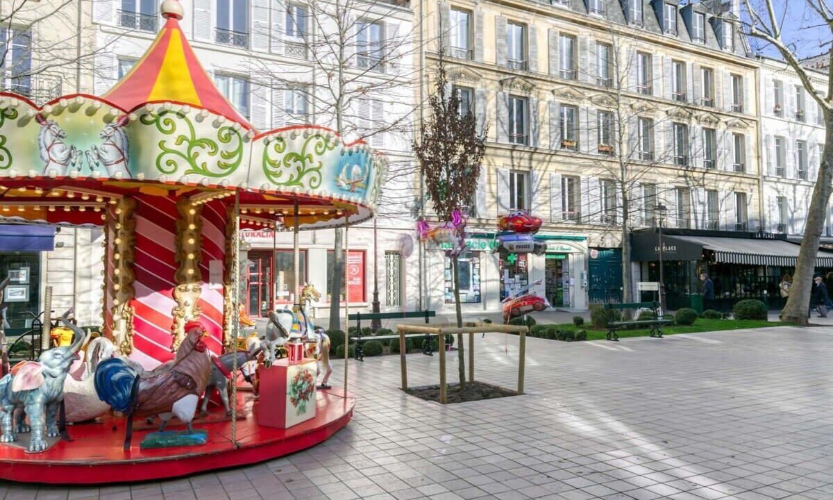 Photo of Others in Neuilly-sur-Seine