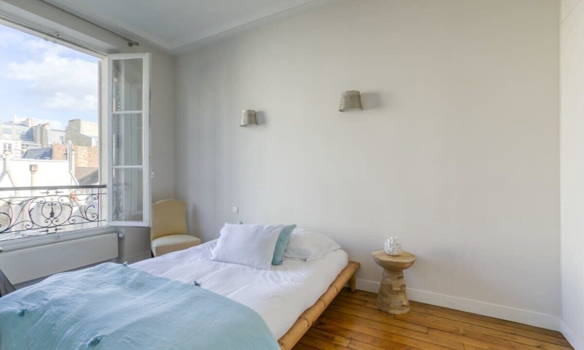 Photo of Others in Neuilly-sur-Seine