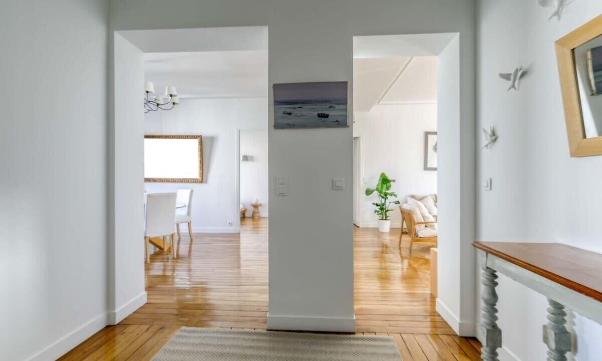 Photo of Others in Neuilly-sur-Seine