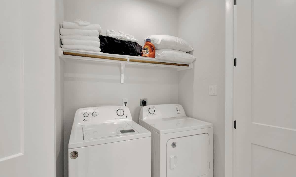 Photo of Bedroom in Point Venture