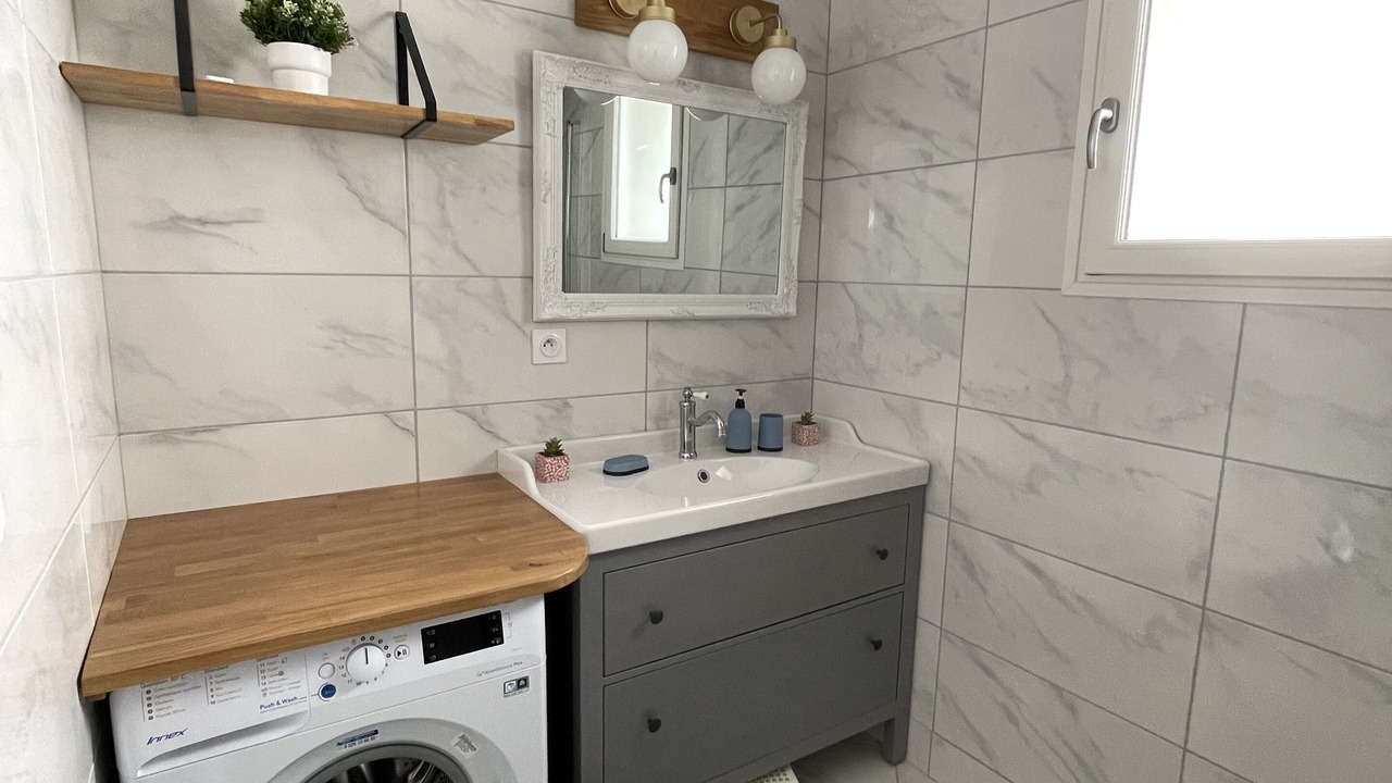 Photo of Bathroom in Portel-des-Corbieres